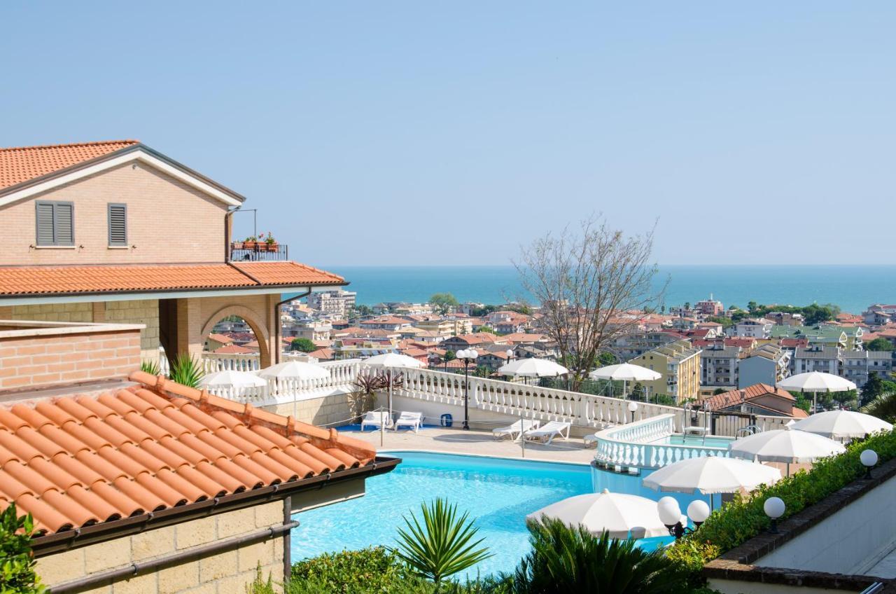 Tortoreto Residence Il Borgo מראה חיצוני תמונה