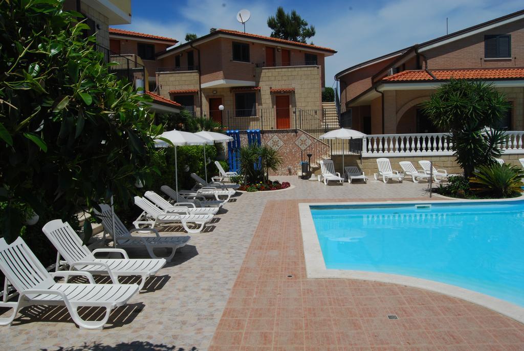 Tortoreto Residence Il Borgo מראה חיצוני תמונה