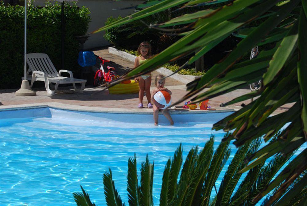 Tortoreto Residence Il Borgo מראה חיצוני תמונה
